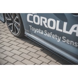 Накладки сплиттеры на пороги на Toyota Corolla XII Sedan